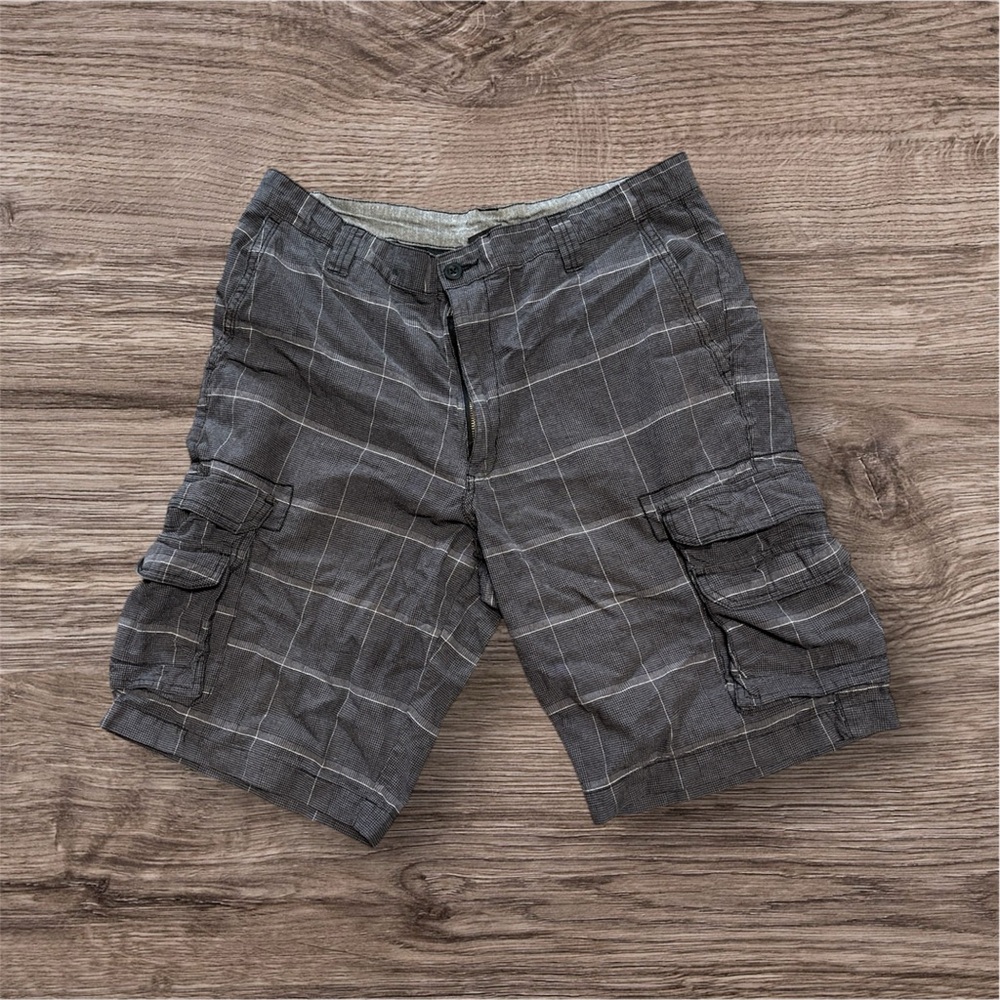 Burnside Grey plaid cargo shorts